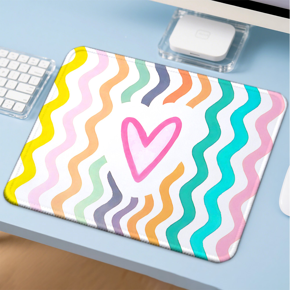 Gaming Accessories Companies - Mosepad LOVE spread, acessórios de mesa