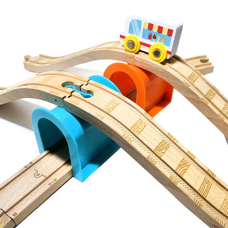 Trem elétrico pista de madeira - Gaming Accessories Boys avaliação e preço