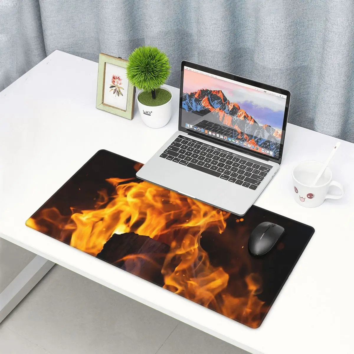Grande Mouse Pad com Design de - Gaming Accessories For Free Fire avaliação e preço